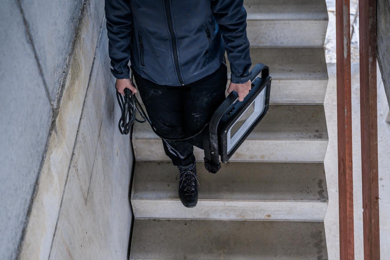 Brennenstuhl mobilní LED reflektor JARO 27060 M / LED reflektor 23000lm