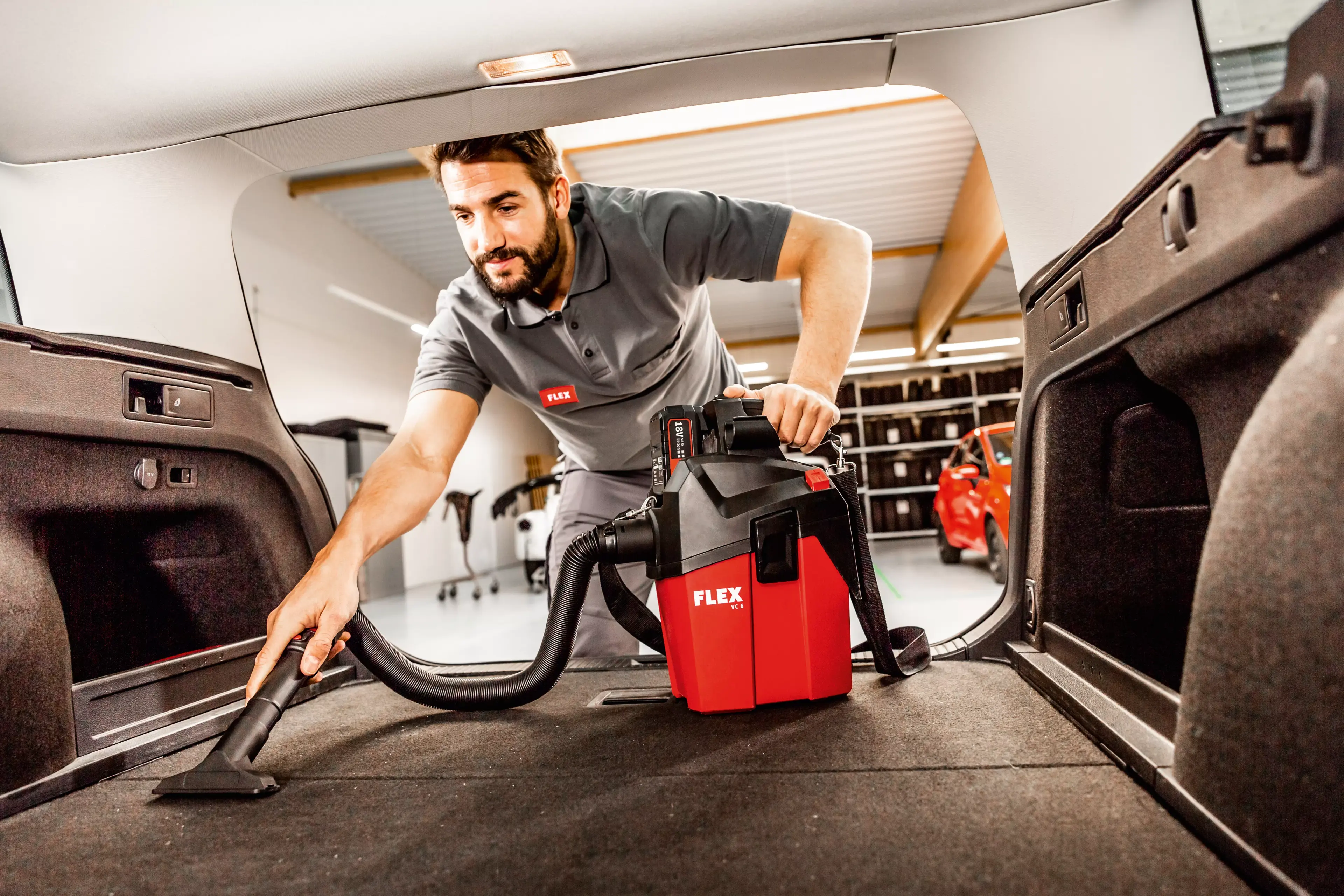 FLEX VC 6 L MC 18.0 Kompaktní Aku Vysavač 6 l, třída L