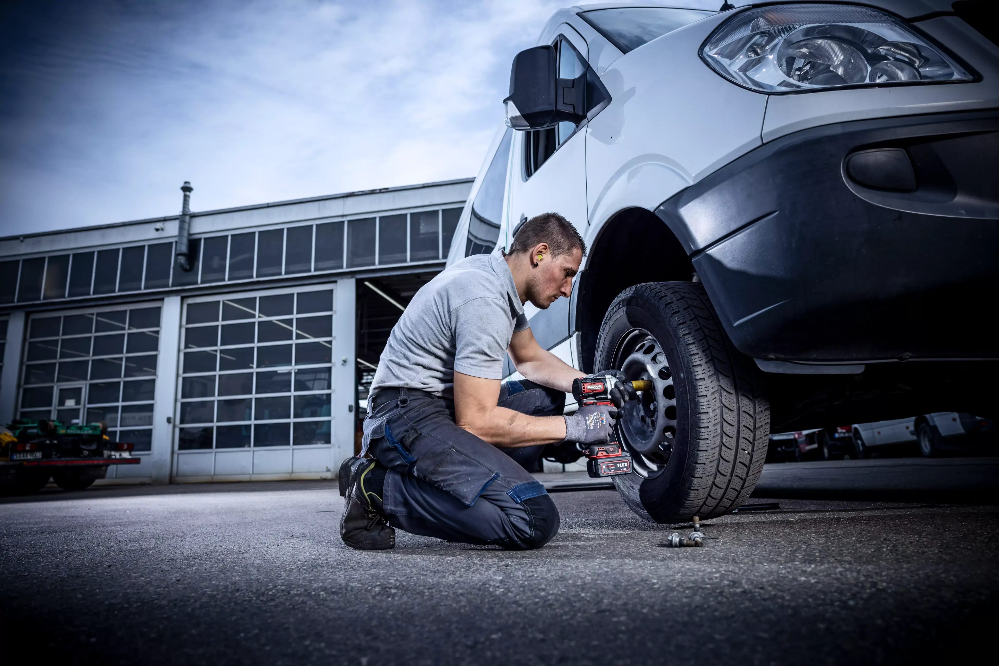 FLEX IW 1/2" 750 18.0-EC C Aku rázový utahovák 18,0 V