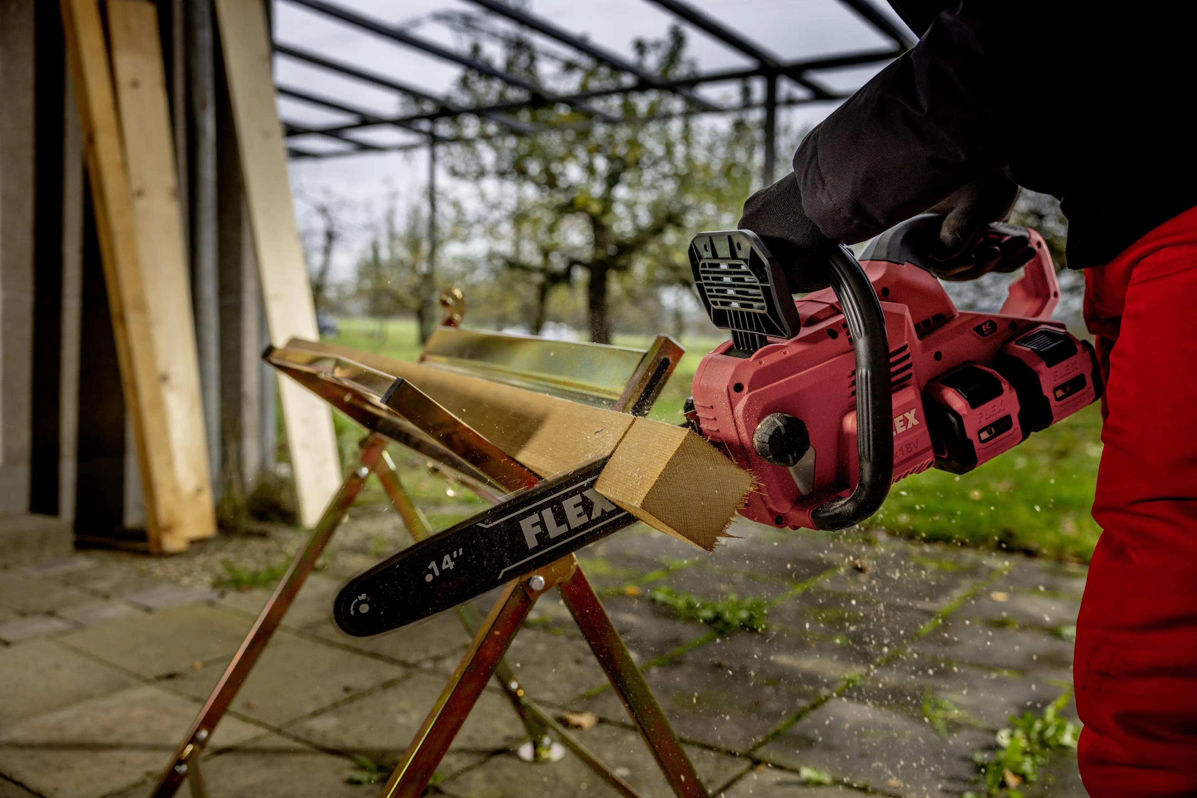 FLEX GCS 35 2x18-EC, Aku řetězová pila 18 V