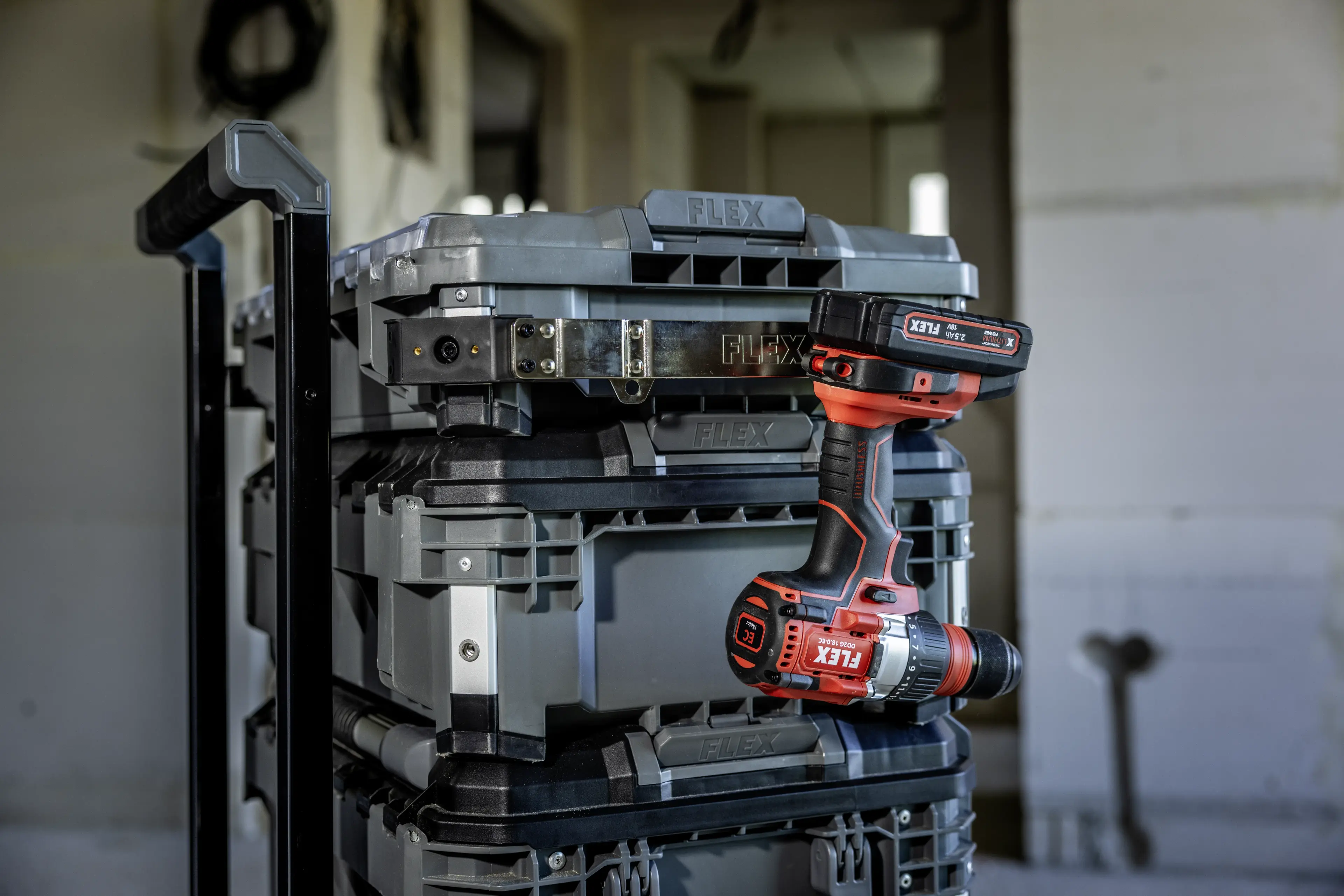 FLEX STACK PACK TKH SP WS, Lišta pro zavěšení nářadí