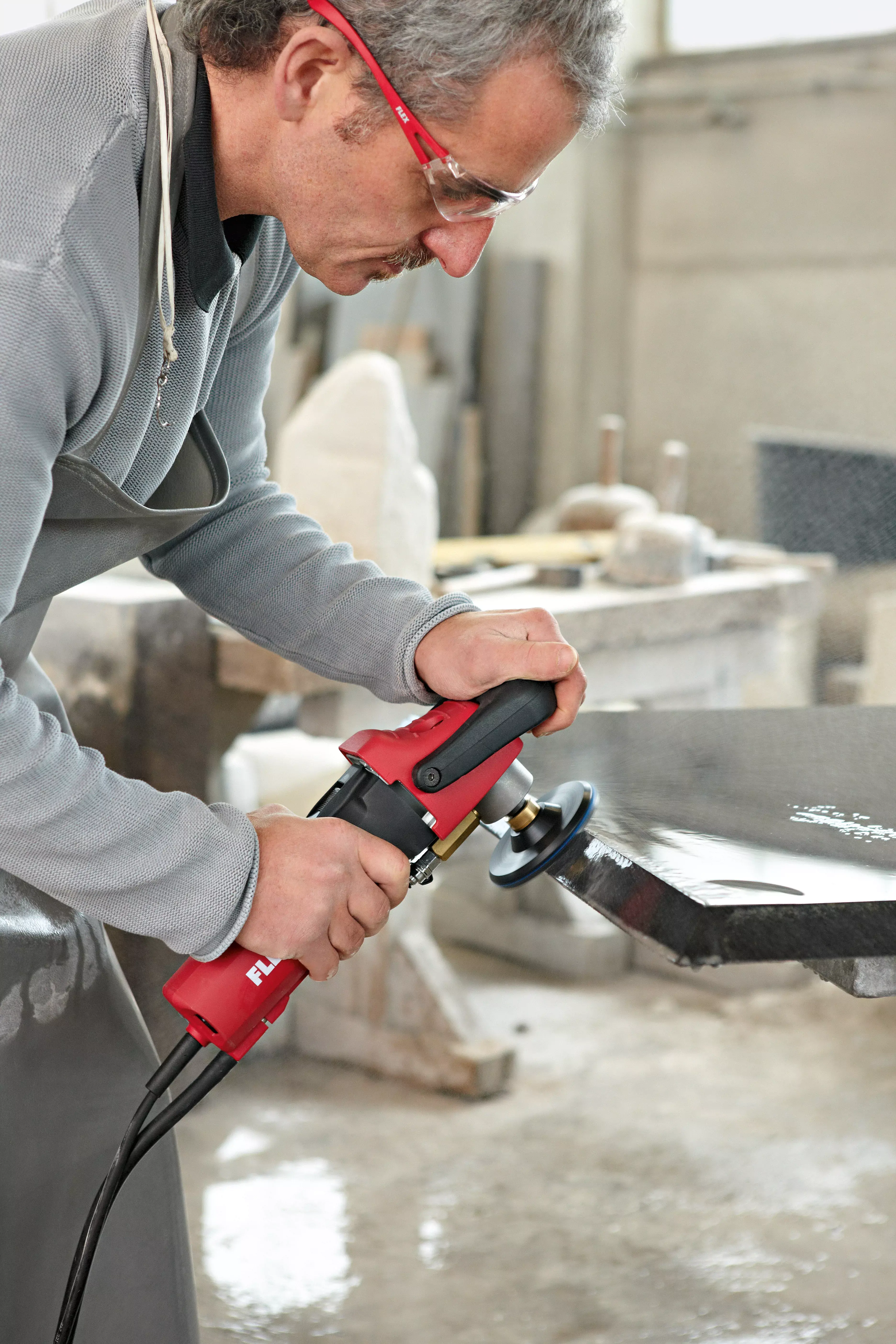 FLEX LE 12-3 100 WET, PRCD, 1150 W leštička za mokra s variabilními otáčkami a spínačem PRCD, 115 mm