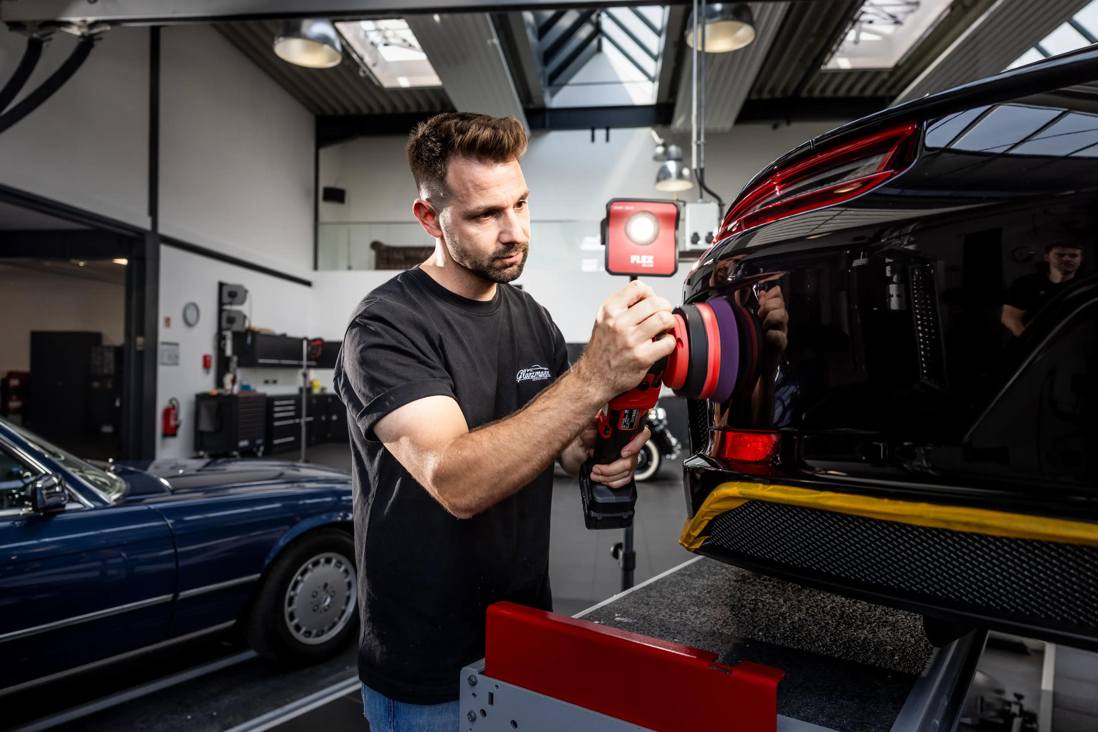 FLEX XCE 8 150 18-EC Set, Akumulátorová excentrická leštička s permanentní rotací 18 V