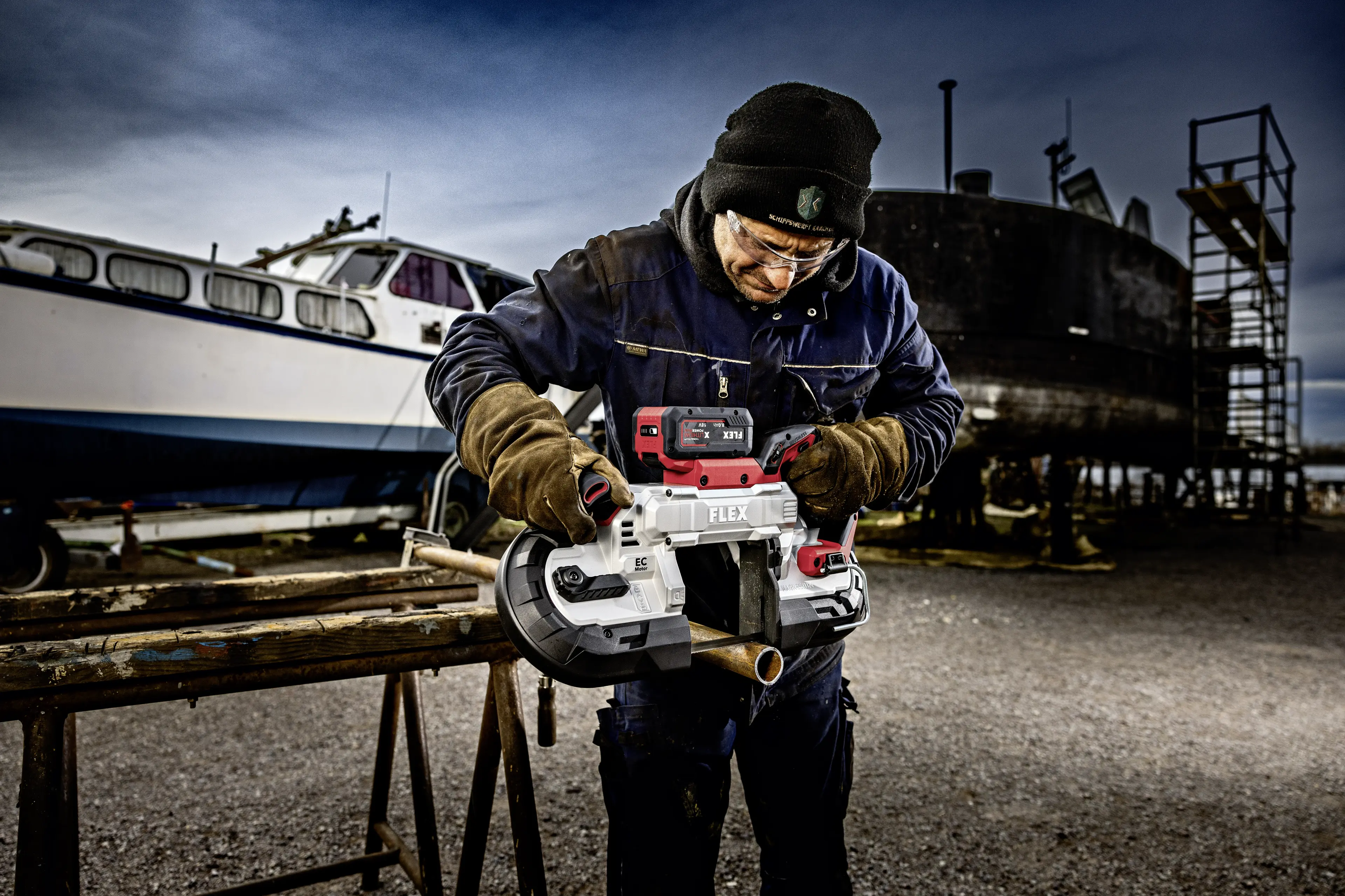 FLEX SBE 127 18-EC Akumulátorová pásová pila 18 V