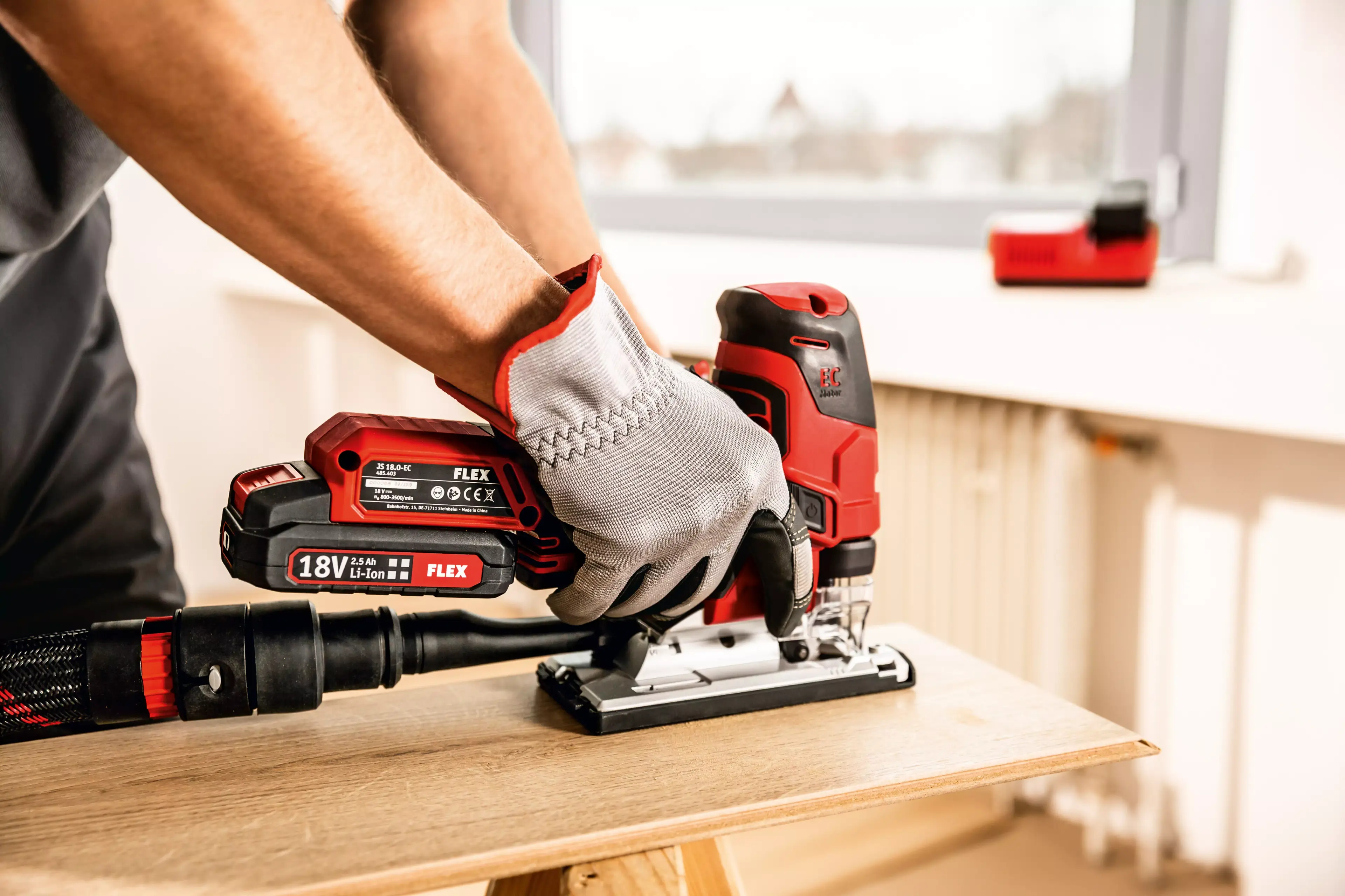 FLEX JS 18.0-EC, Aku přímočará pila hříbek 18.0 V