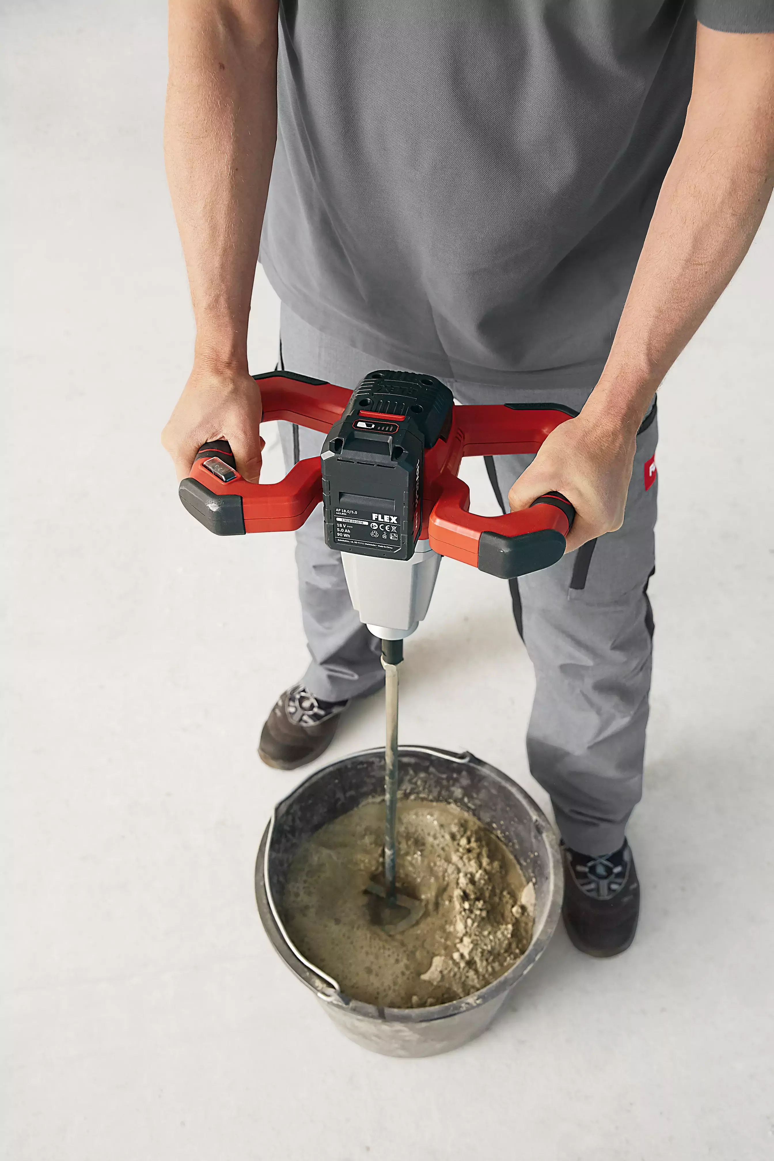 FLEX MXE 18.0-EC WR2 120 Aku 2-rychlostní míchadlo 18,0 V s 3-stupňovým přepínačem otáček