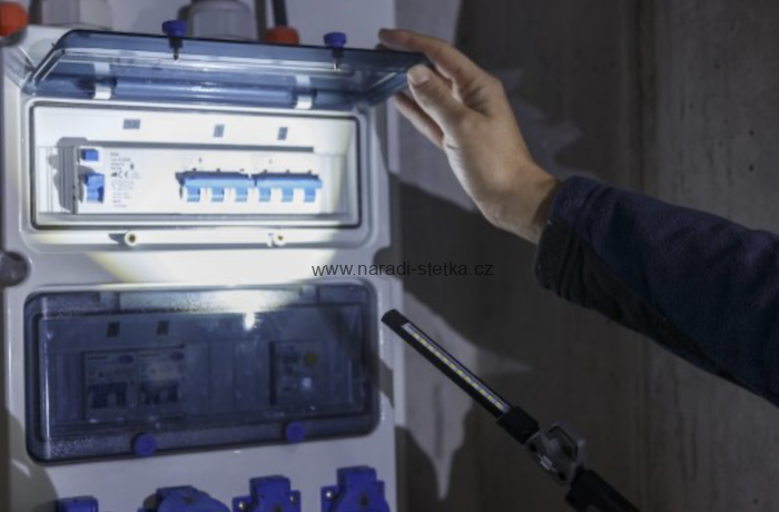 Brennenstuhl nabíjecí ruční LED lampa HL 400 AC / LED dílenská lampa s integrovaným akumulátorem 400 lm, 3 samostatně přepínatelné světelné zdroje, skládací pracovní světlo