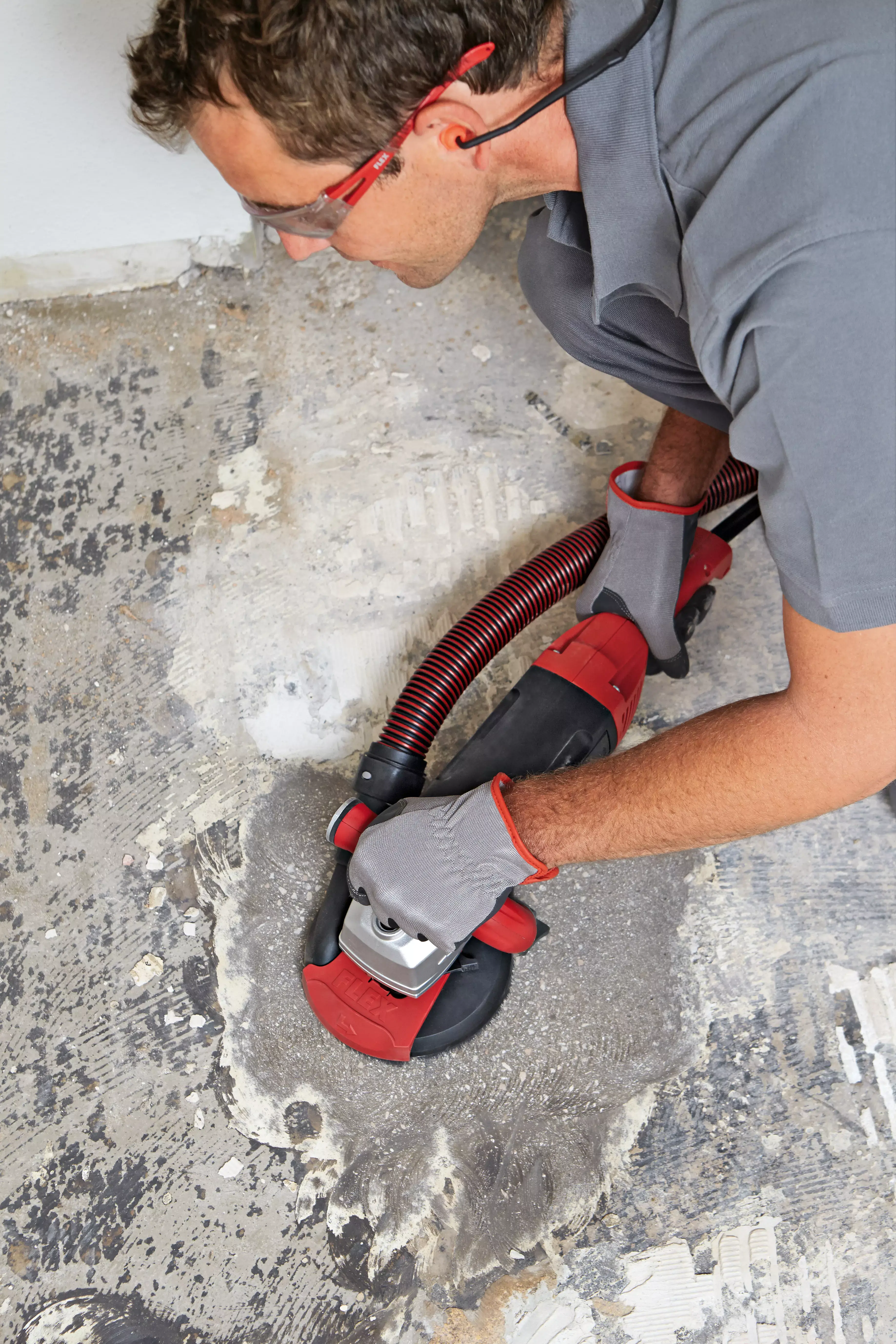 FLEX LD 18-7 125 R, Kit TH-Jet, Silná sanační bruska s výkonem 1750 W pro broušení až do rohů, 125 mm