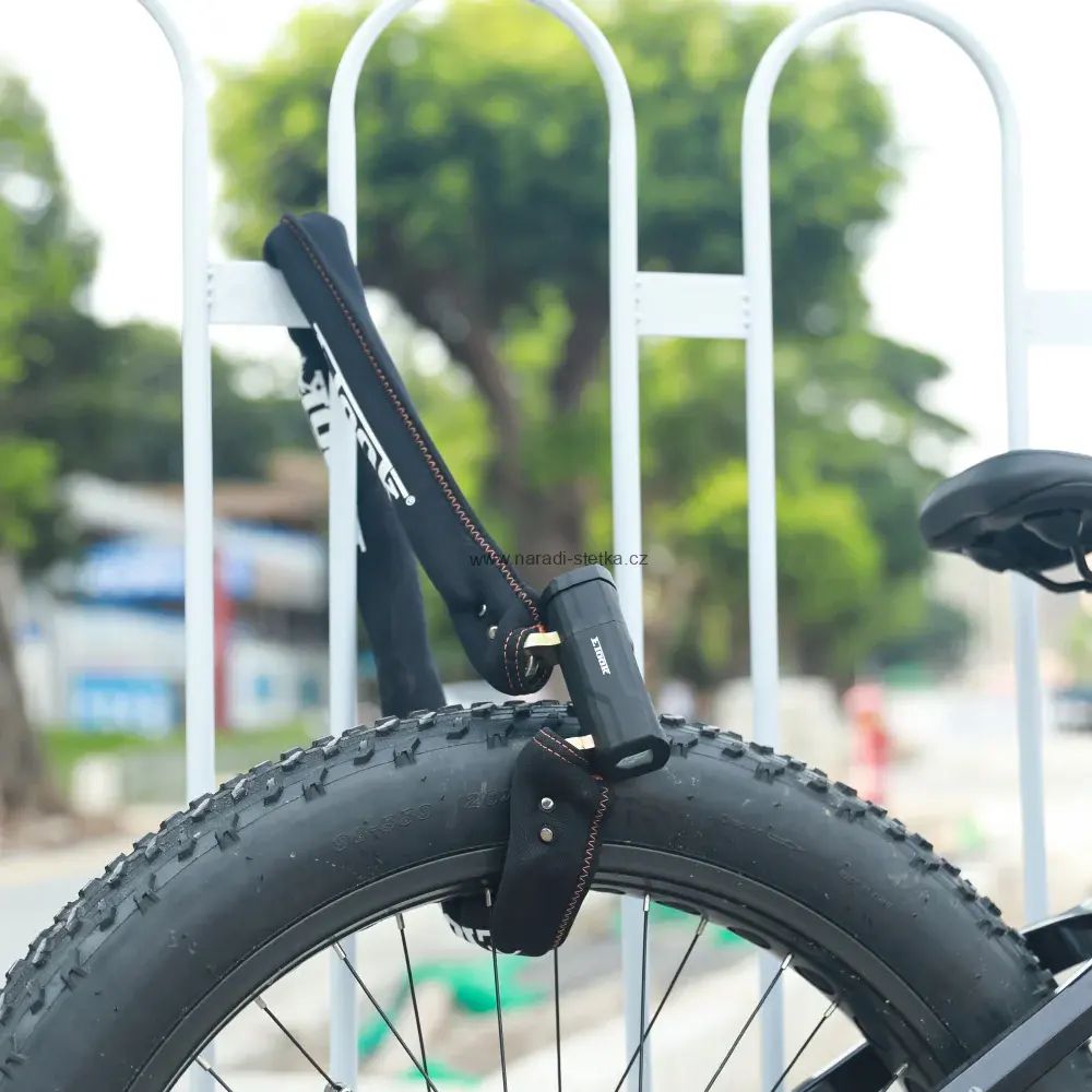 Cyrusher řetězový zámek