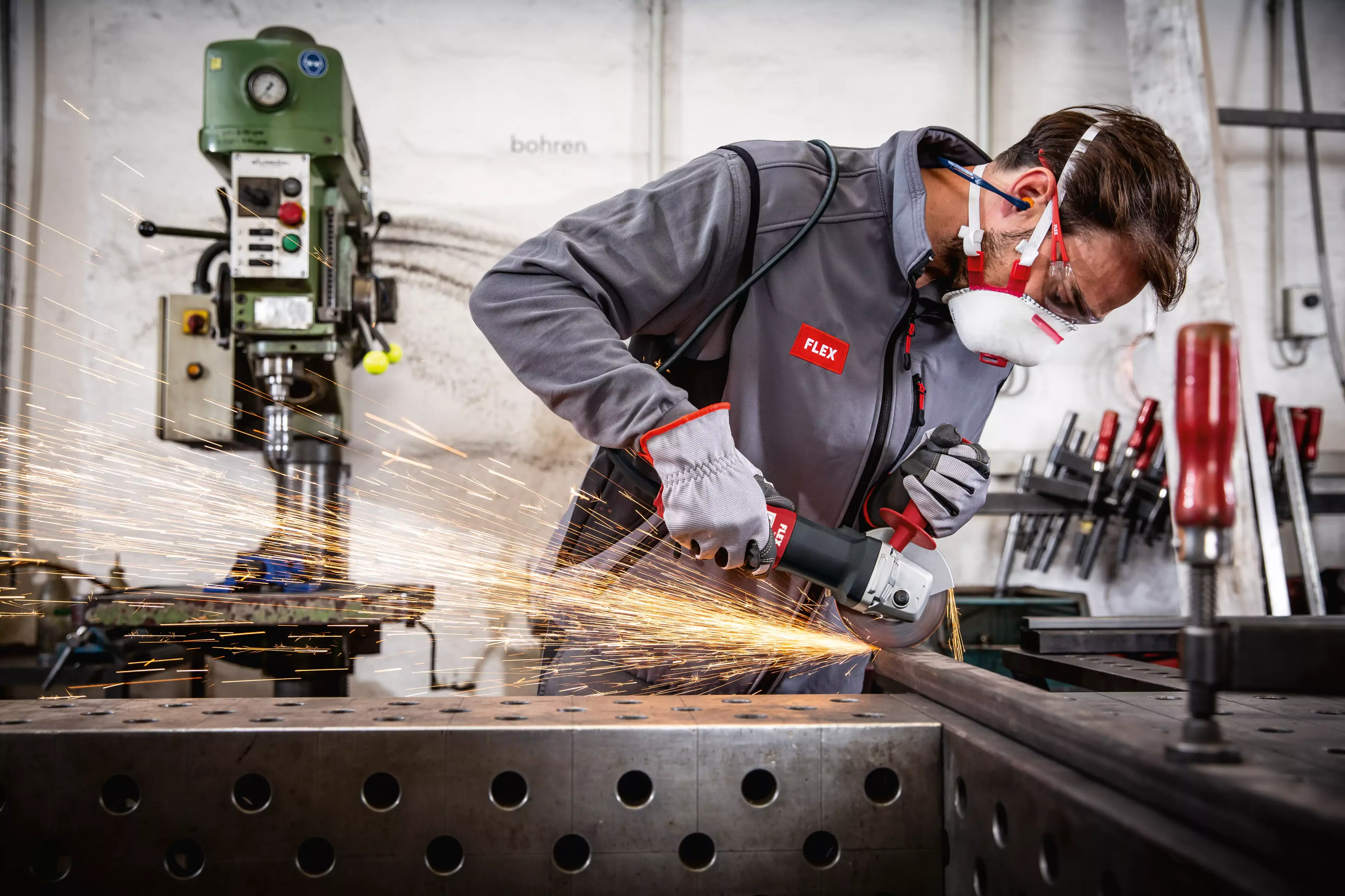 FLEX L 12-11 125, Úhlová bruska 1200 Wattů, univerzálně použitelná, 125 mm