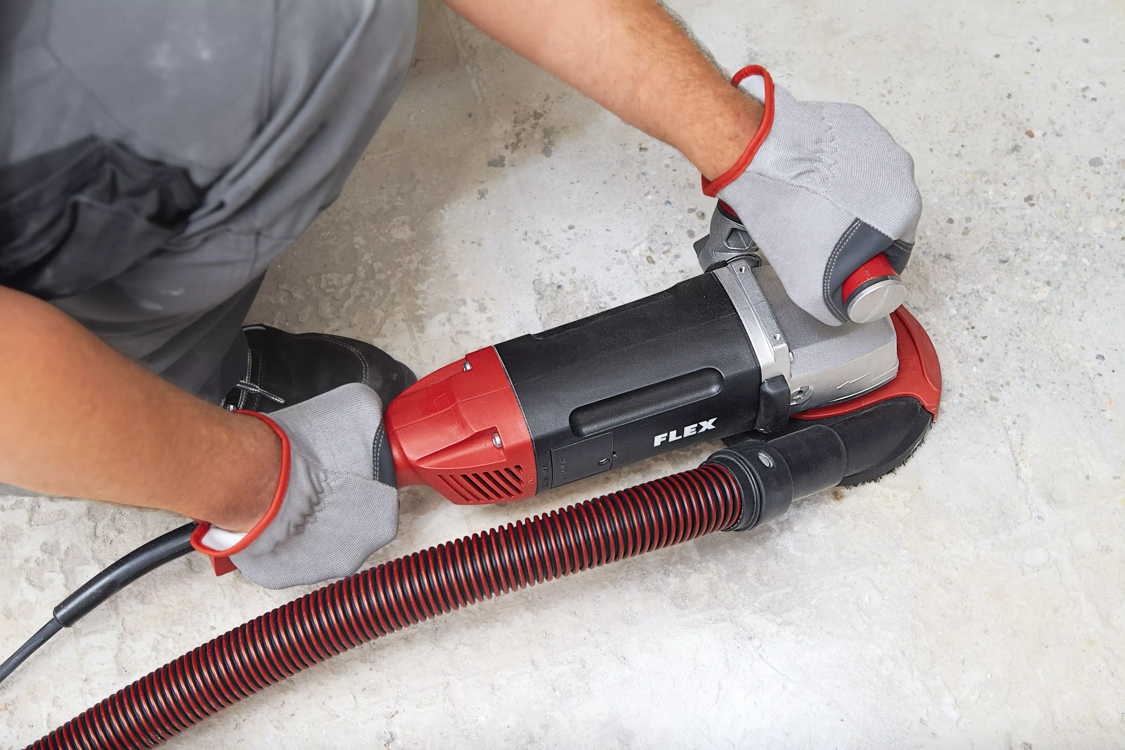 FLEX LD 18-7 125 R, Kit Turbo-Jet, Silná sanační bruska s výkonem 1750 W pro broušení až do rohů, 125 mm