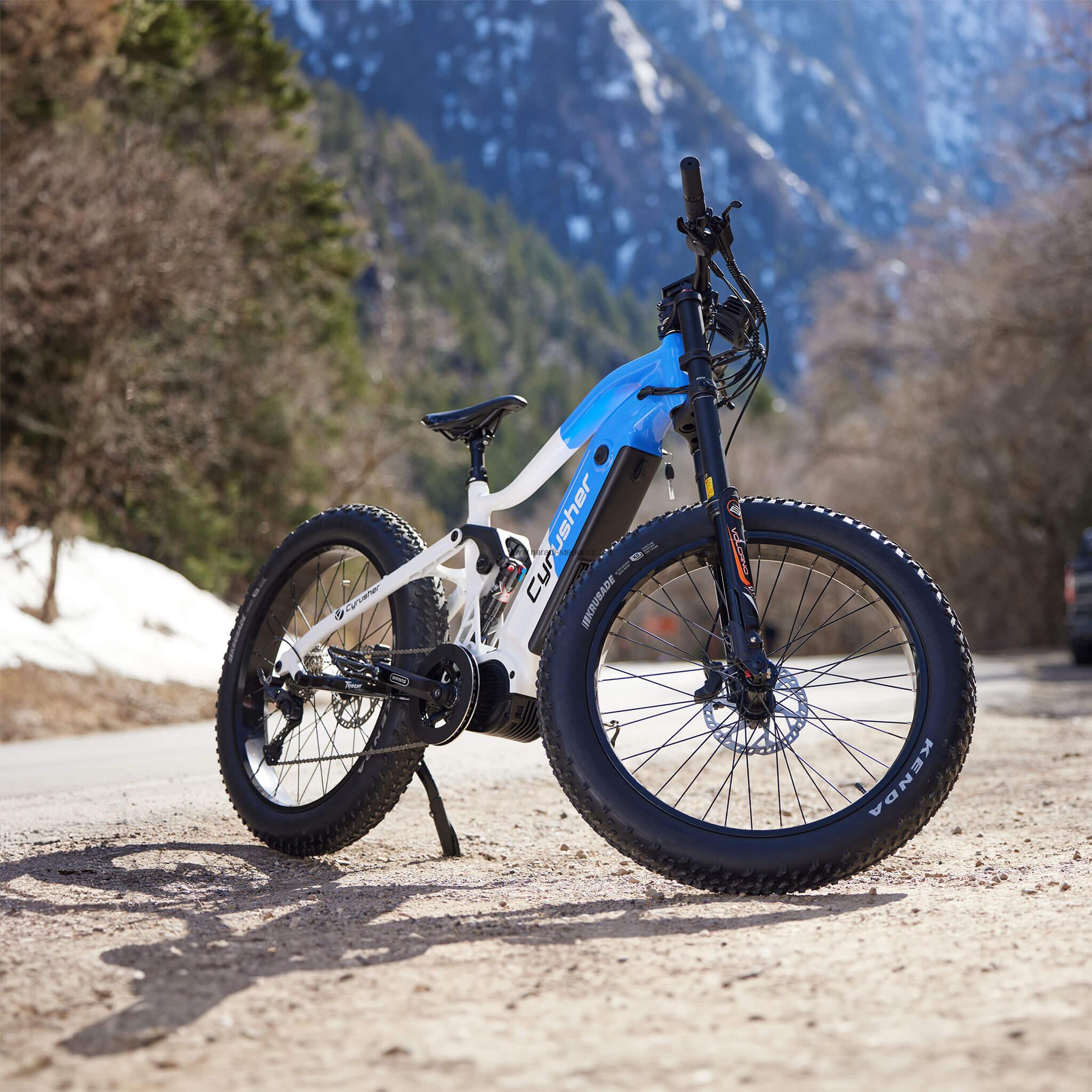 Cyrusher Trident celoodpružené horské elektrokolo Fatbike se středním pohonem modré