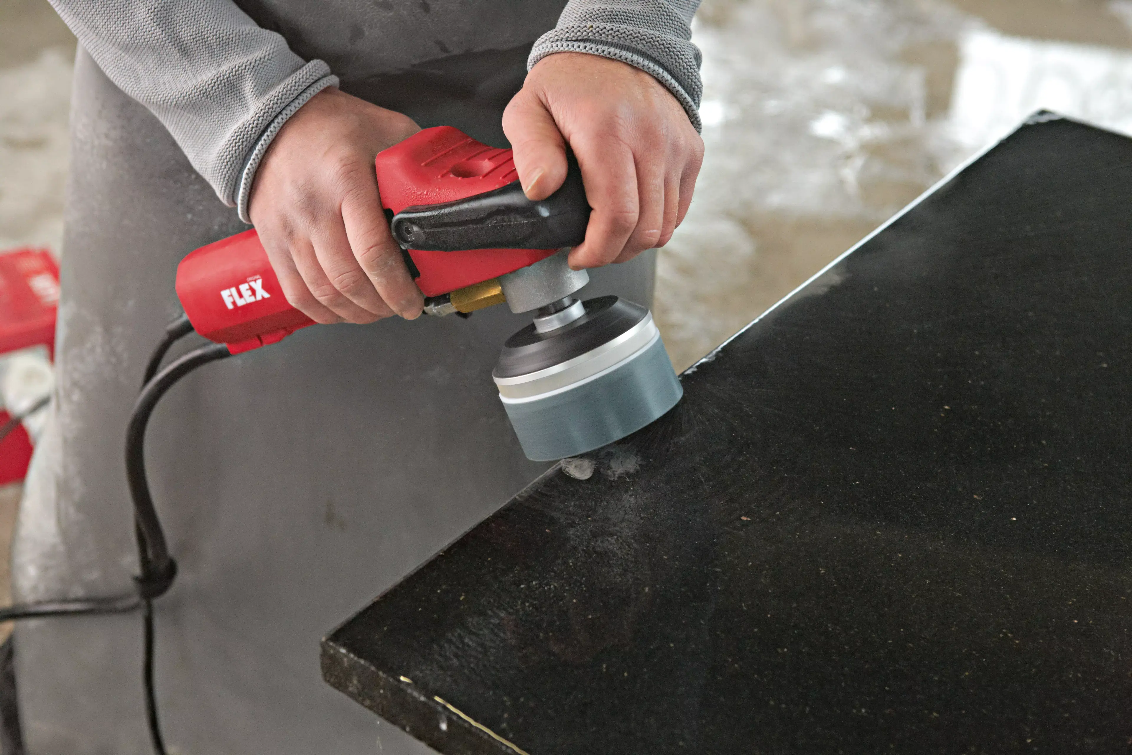 FLEX LE 12-3 100 WET, PRCD, 1150 W leštička za mokra s variabilními otáčkami a spínačem PRCD, 115 mm