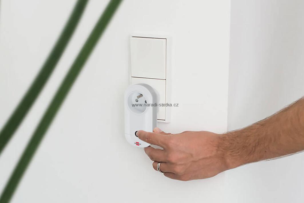 Brennenstuhl sada zásuvek s dálkovým ovladačem, 3 vnitřní zásuvky s uzávěrem bílé, dosah až 25 m