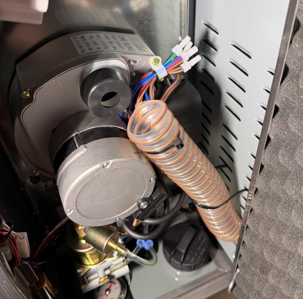 Vzduchotechnická hadice pro přivod vzduchu pro topidlo Veltron Hipers