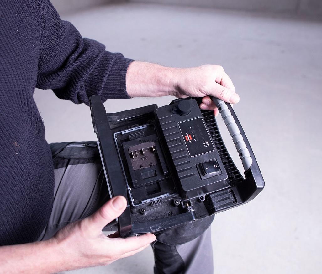 Brennenstuhl stavební hybridní reflektor LED 6050 MH, 6200 lm, IP65