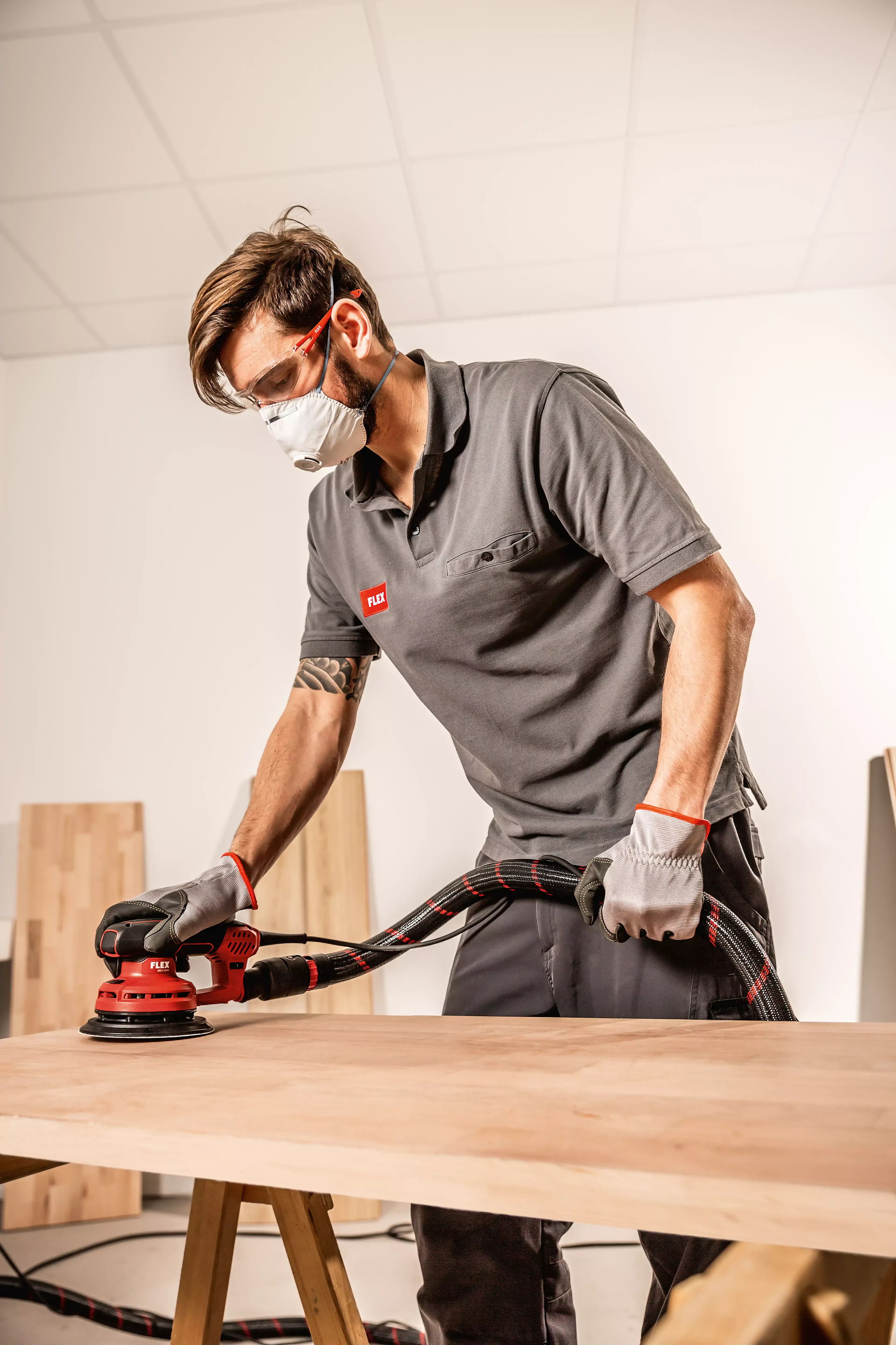 FLEX ORE 5-150 EC Výkonná excentrická bruska s regulací otáček 150 mm