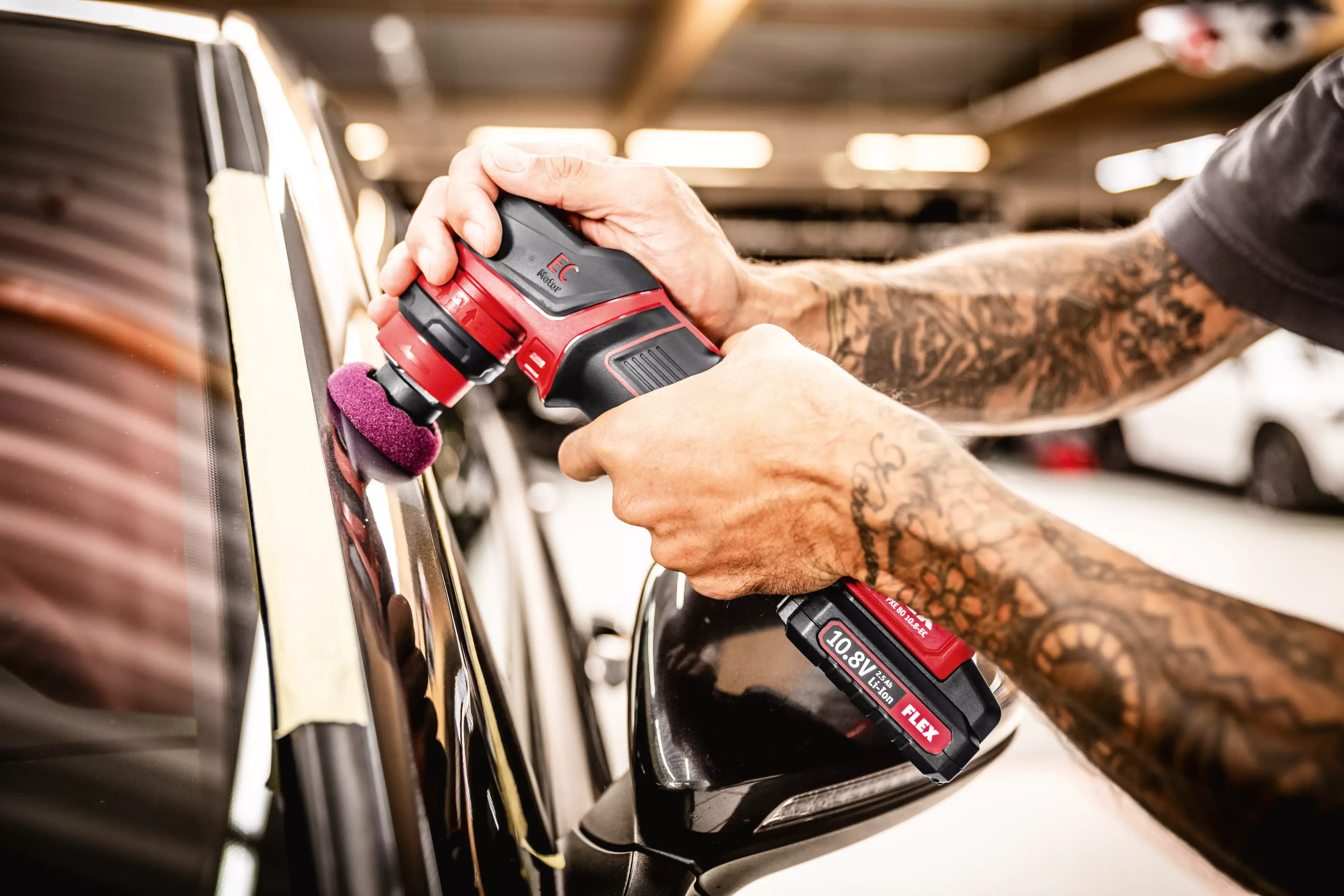 FLEX PXE 80 10.8-EC, Chytrá aku-leštička 10,8 V