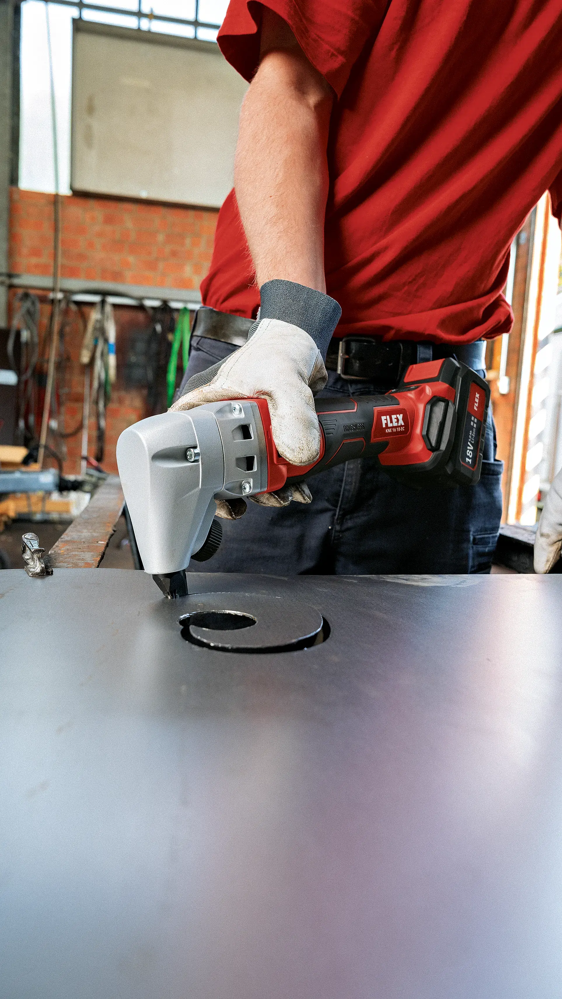 FLEX KNE 16 18.0-EC C, Akumulátorový prostřihovač 18 V