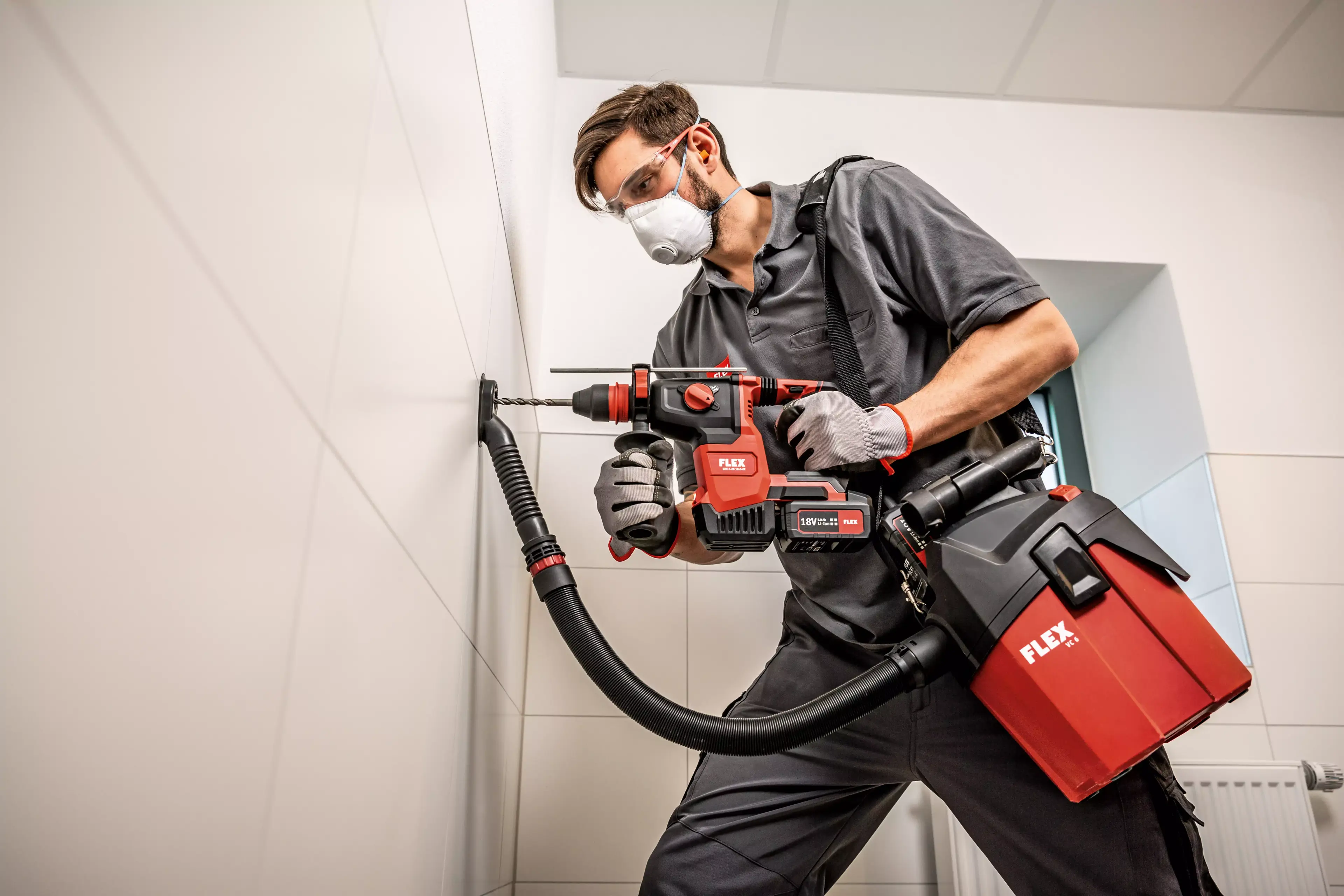 FLEX VC 6 L MC 18.0 Kompaktní Aku Vysavač 6 l, třída L