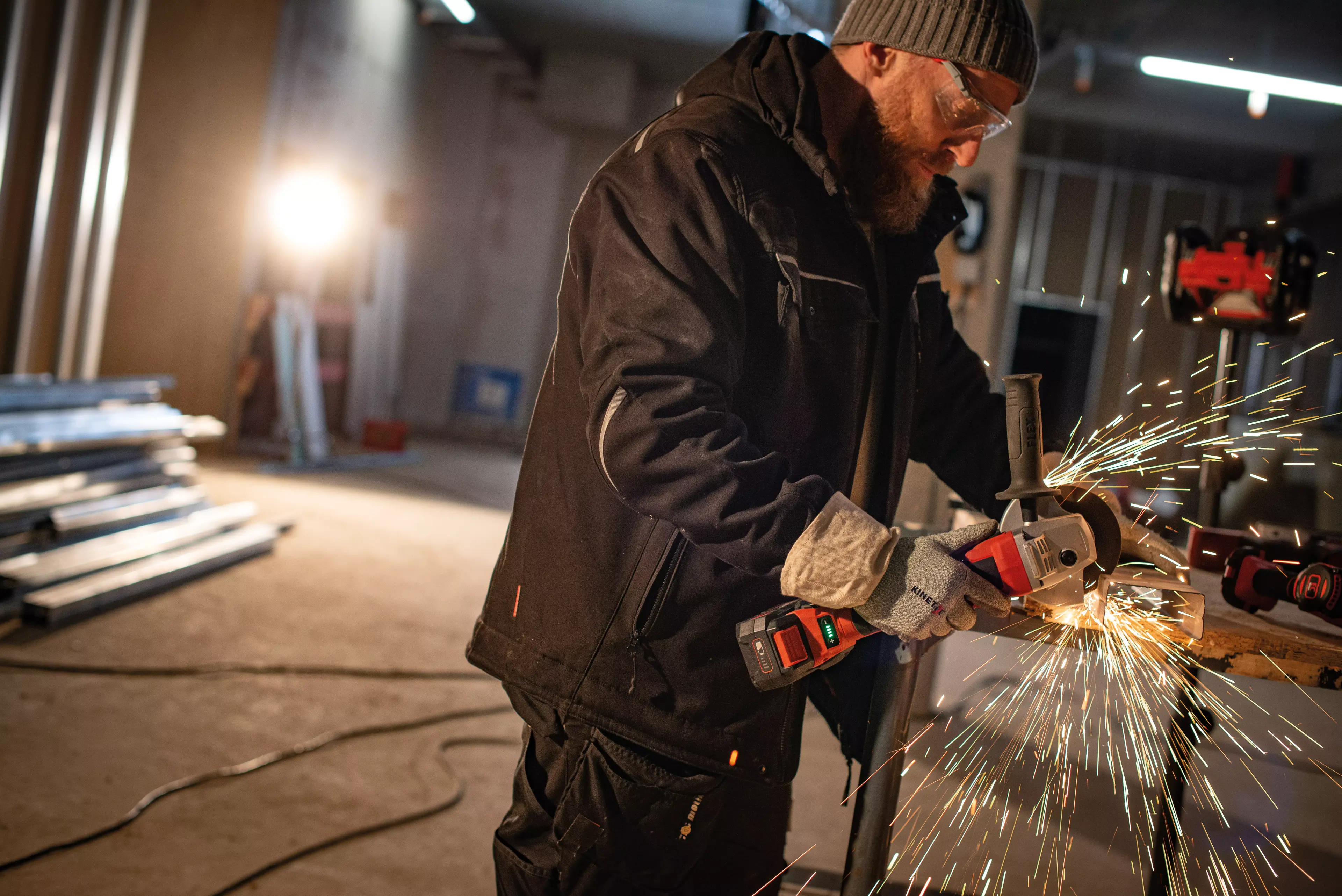 FLEX LBE 125 18.0-EC C, Aku úhlová bruska s variabilními otáčkami a brzdou 18,0 V 125 mm