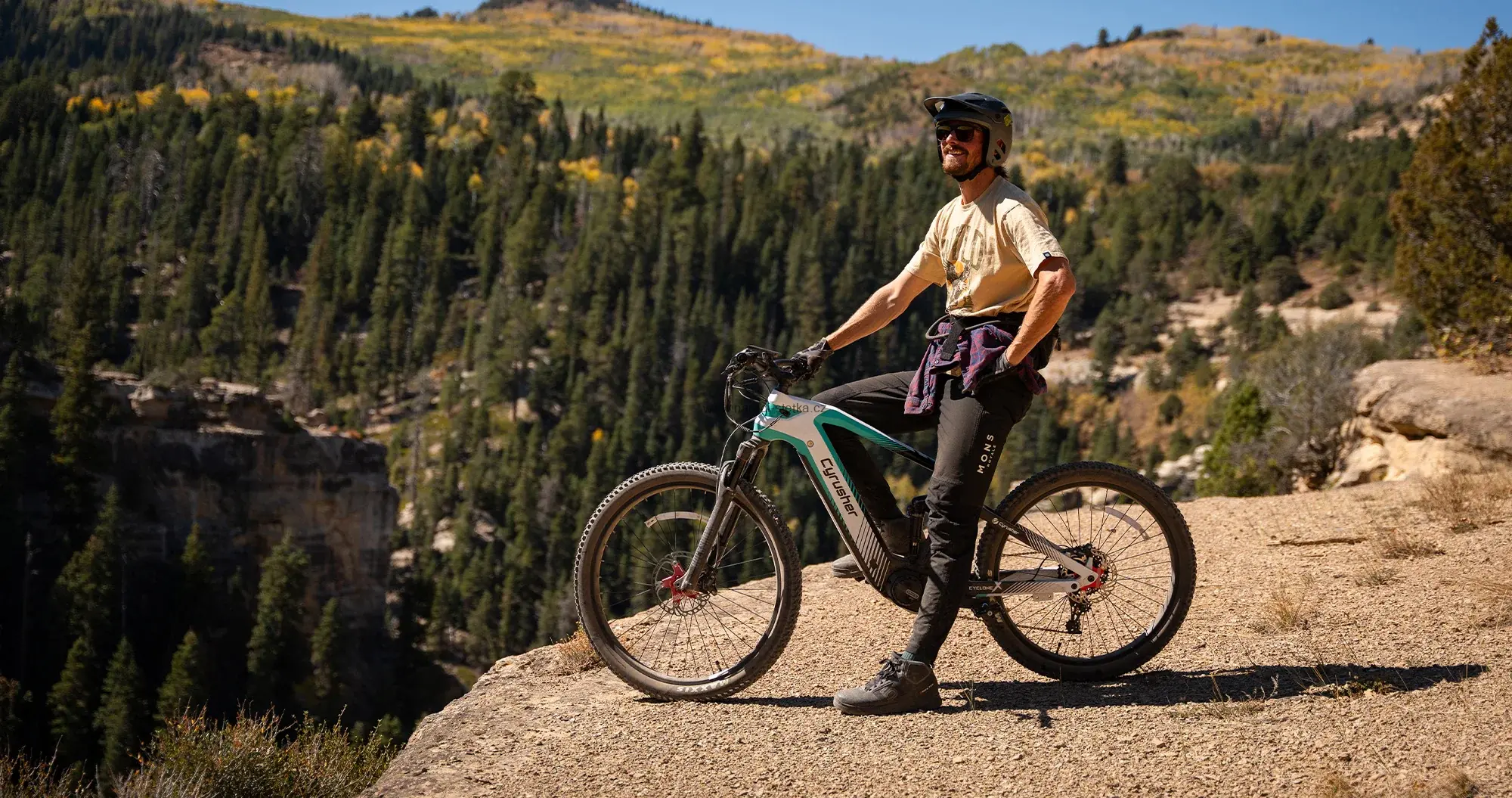 Cyrusher Cyclone X karbonové elektrokolo se středním pohonem 120Nm