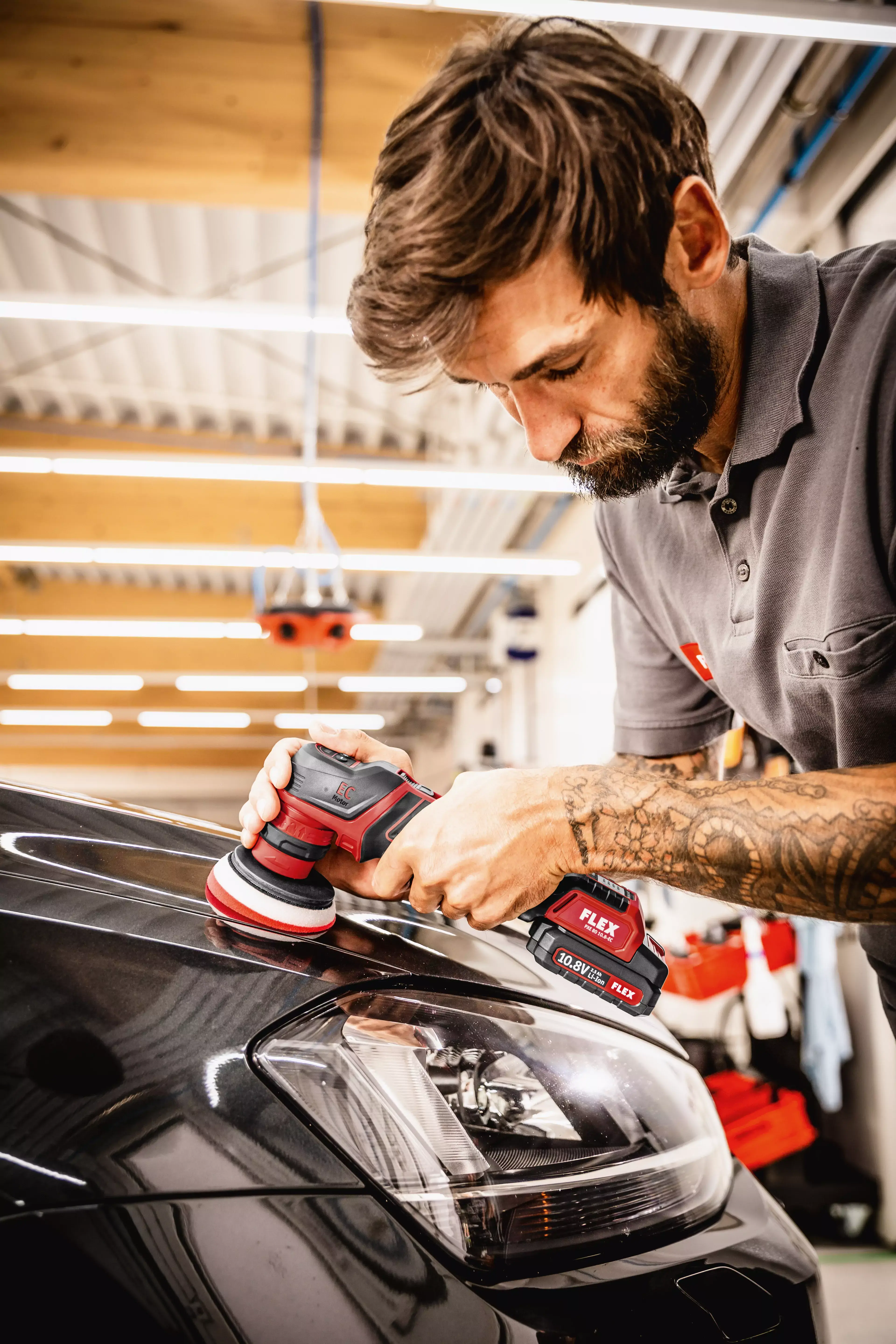 FLEX PXE 80 10.8-EC, Chytrá aku-leštička 10,8 V