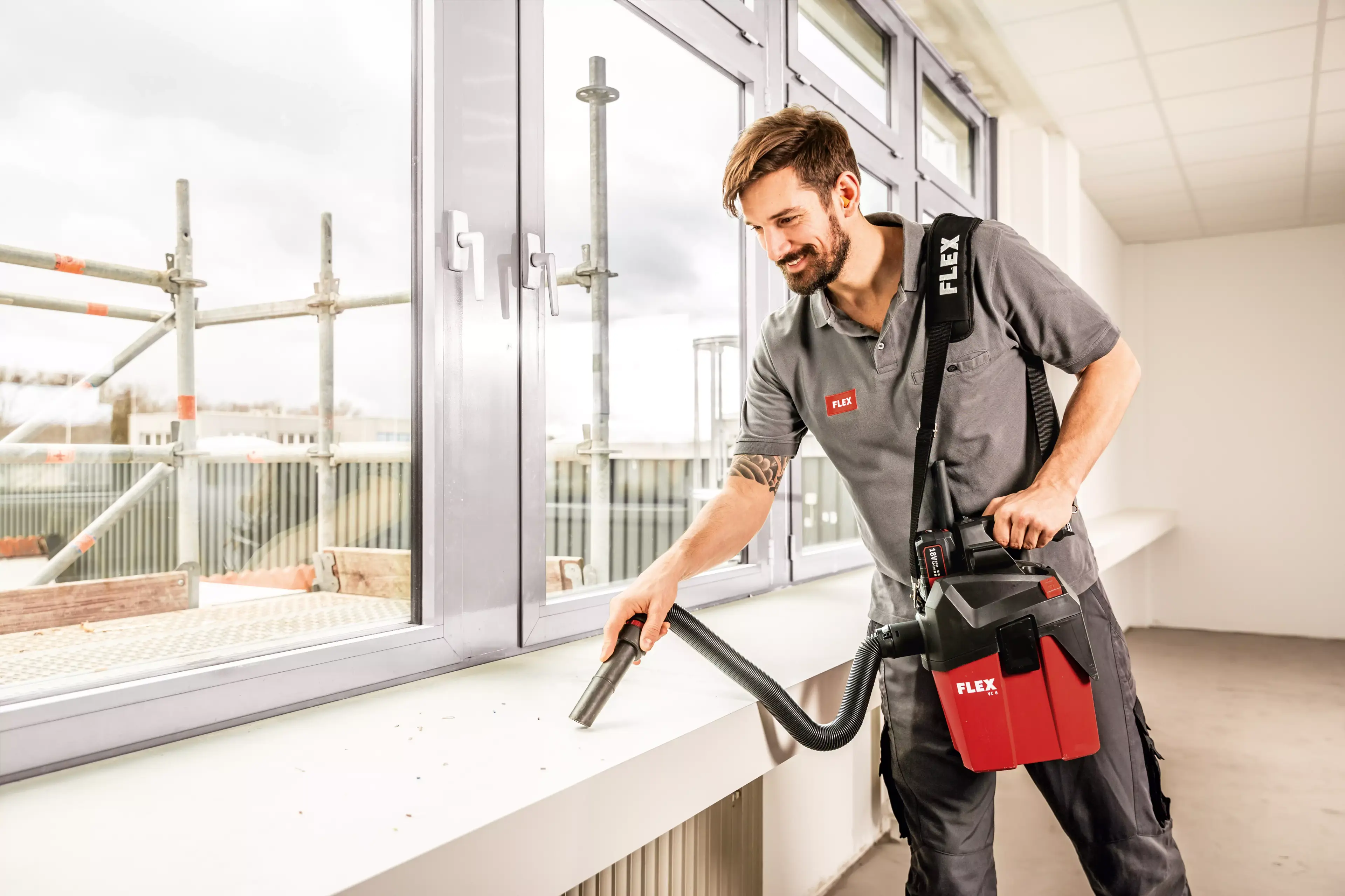 FLEX VC 6 L MC 18.0 Kompaktní Aku Vysavač 6 l, třída L