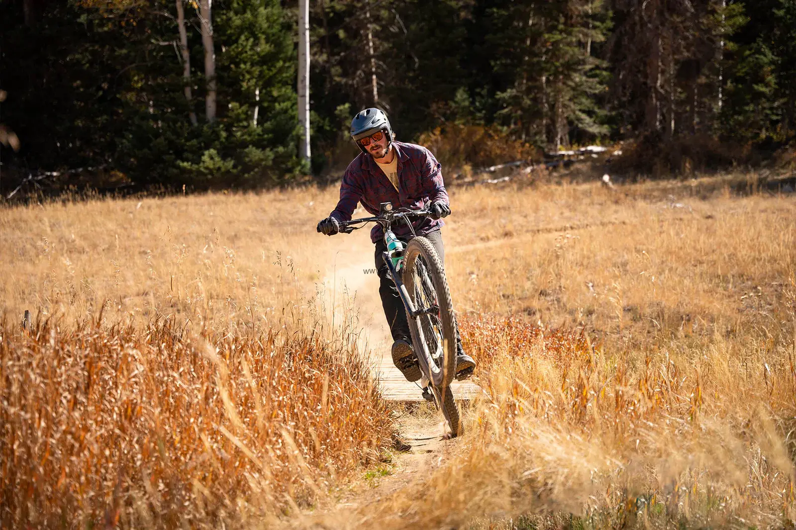 Cyrusher Cyclone X karbonové elektrokolo se středním pohonem 120Nm